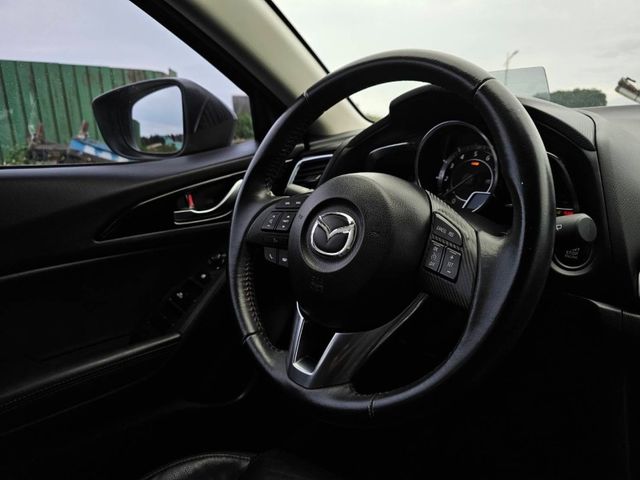 Mazda Mazda3  第10張相片