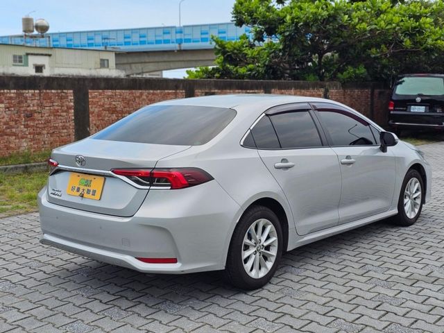 Toyota ALTIS  第6張相片