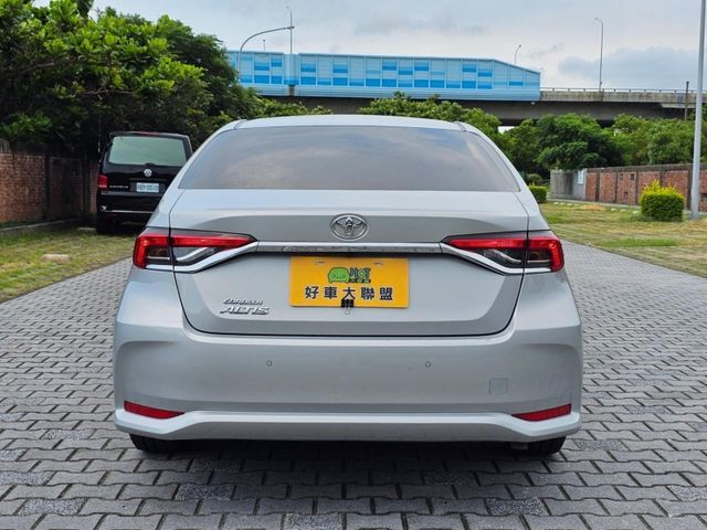 Toyota ALTIS  第8張相片