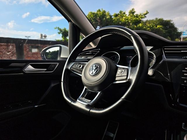 Volkswagen 福斯 Touran  第13張相片