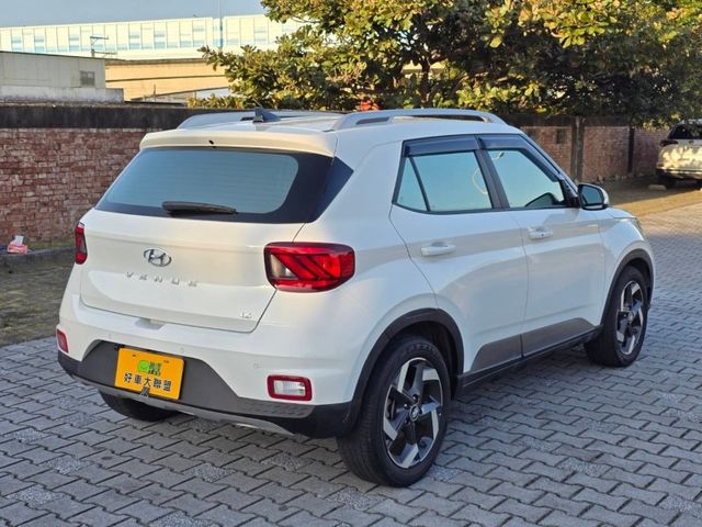 Hyundai Venue  第6張相片
