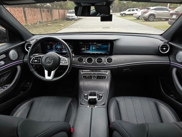 Mercedes-Benz/賓士 E-CLASS  第4張相片
