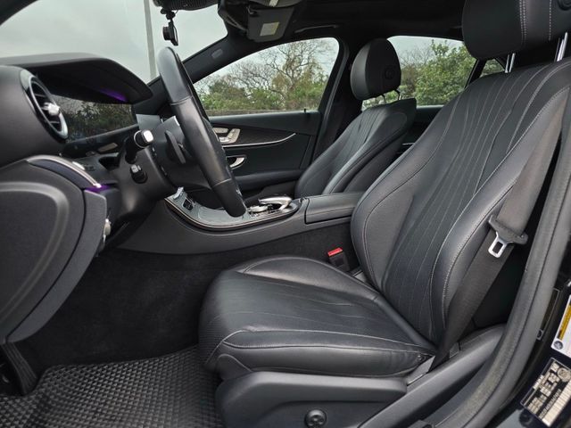 Mercedes-Benz/賓士 E-CLASS  第6張相片