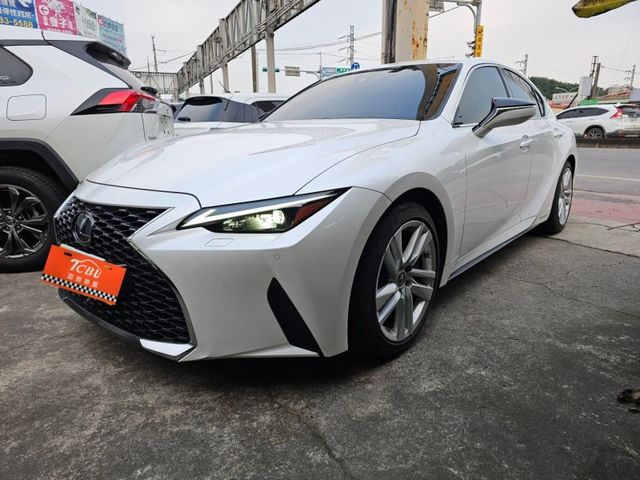 Lexus IS  第1張相片