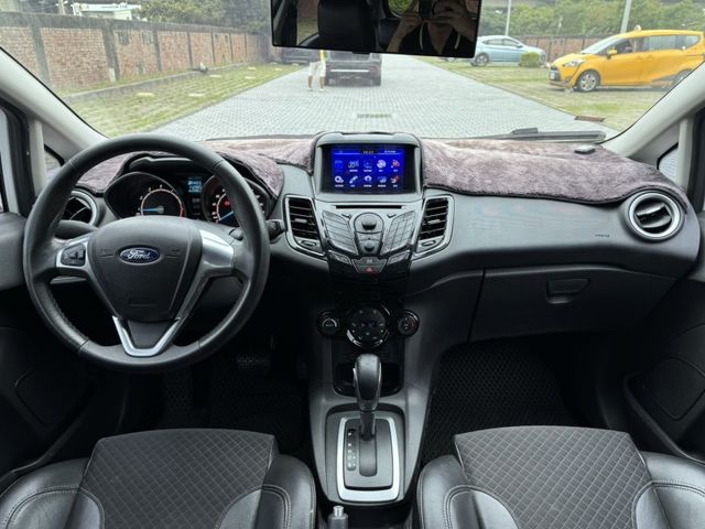 Ford/福特 Fiesta  第7張相片