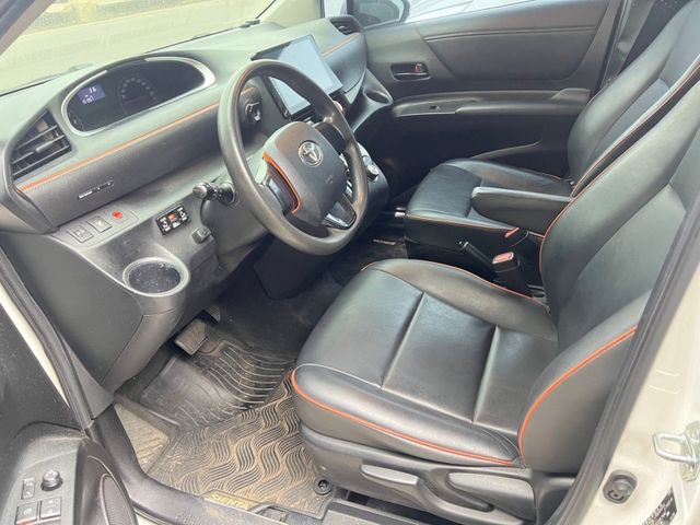 Toyota SIENTA  第9張相片