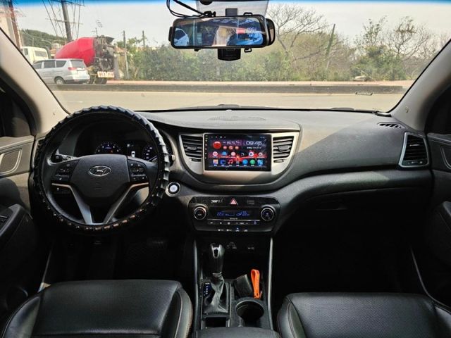 Hyundai Tucson  第8張相片