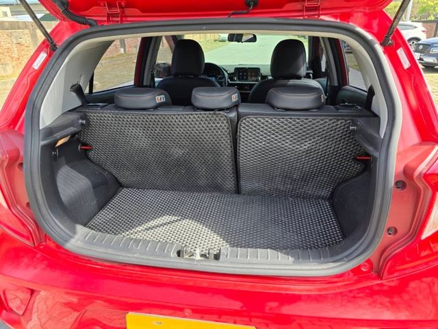 Kia Picanto  第12張相片