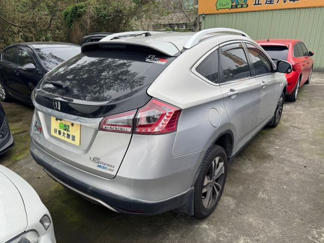 Luxgen U6 Turbo  第3張相片