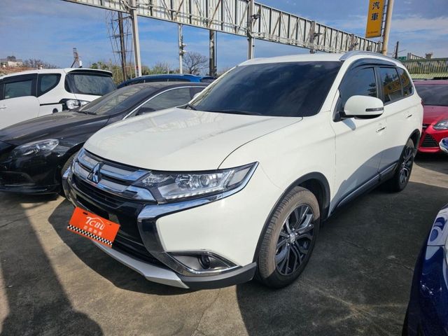 Mitsubishi Outlander  第1張相片
