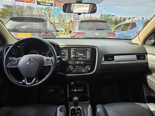 Mitsubishi Outlander  第7張相片