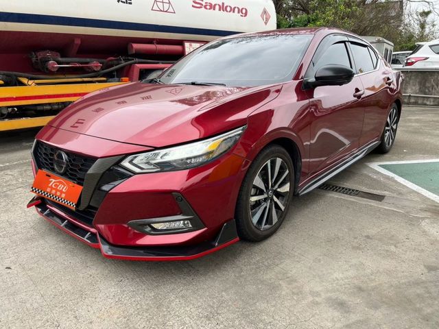 Nissan Sentra  第1張相片