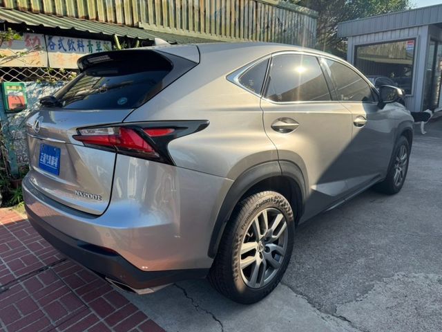 Lexus NX  第3張相片