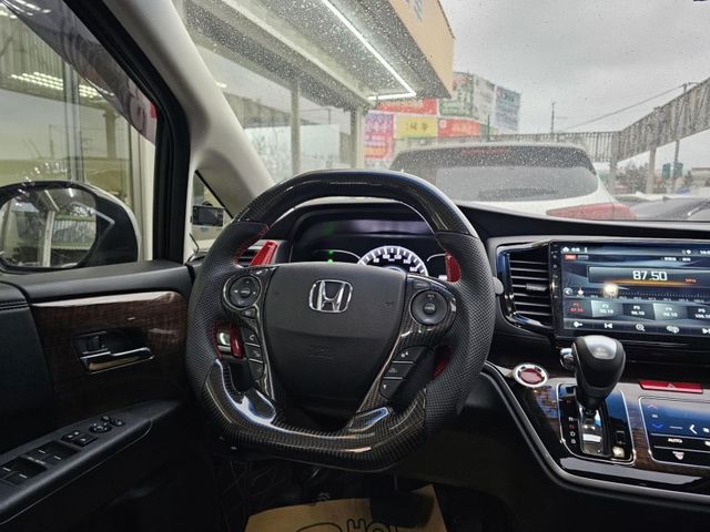 Honda Odyssey  第8張相片