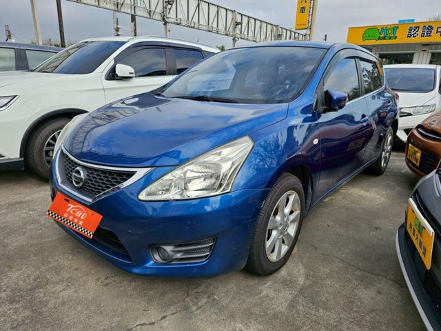 Nissan Tiida  第1張相片