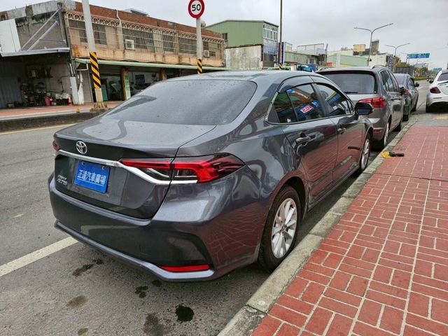 Toyota ALTIS  第3張相片
