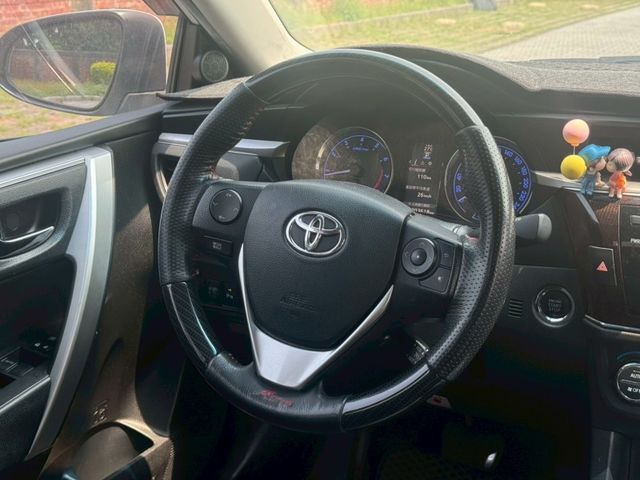 Toyota ALTIS  第10張相片