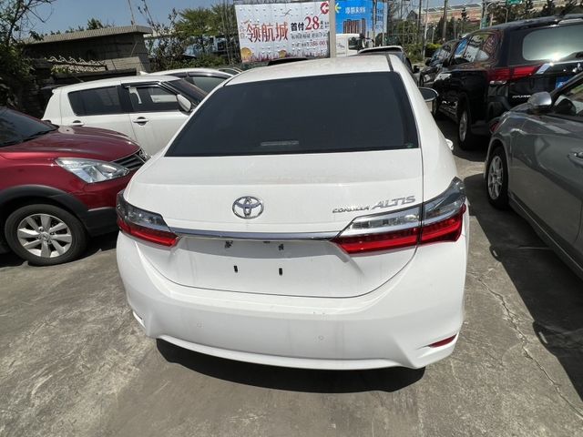 Toyota ALTIS  第5張相片