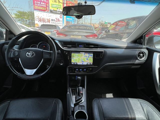 Toyota ALTIS  第7張相片