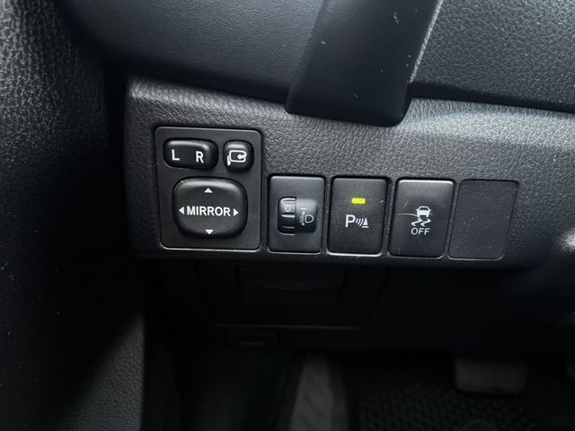 Toyota ALTIS  第10張相片