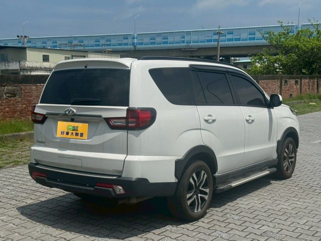 Mitsubishi Zinger  第3張相片