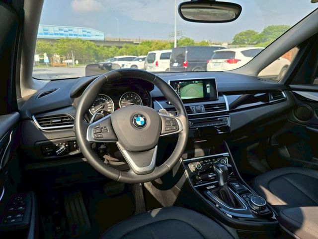 BMW/ 寶馬 220i  第9張相片