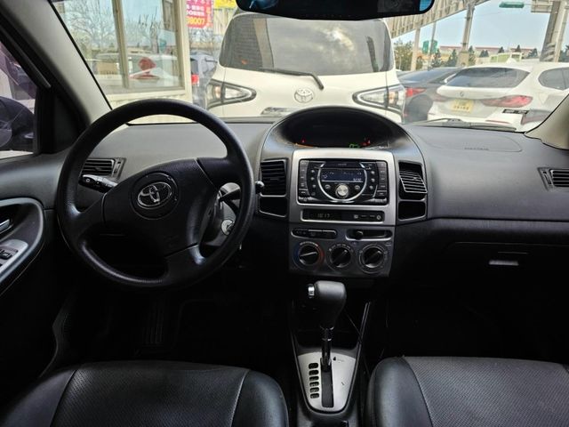Toyota Vios  第7張相片