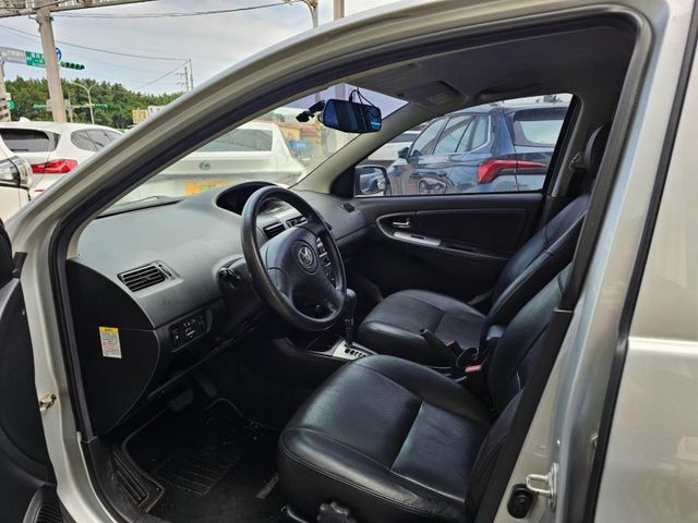 Toyota Vios  第8張相片