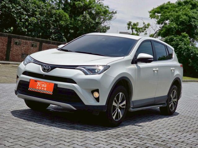 Toyota RAV4  第2張相片