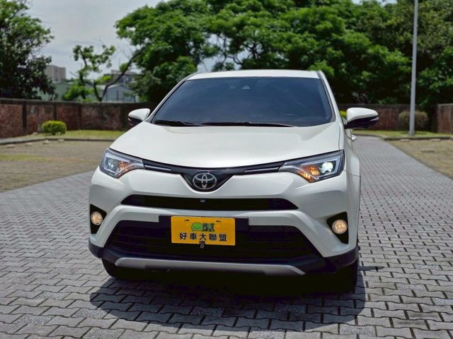 Toyota RAV4  第4張相片
