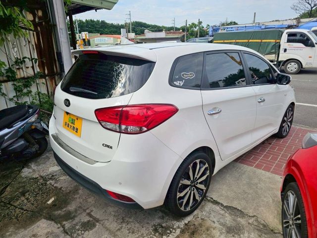 Kia Carens  第3張相片