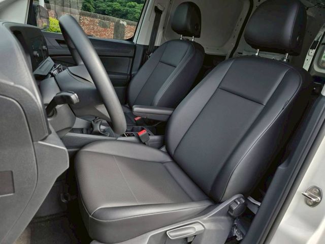 Volkswagen 福斯 Caddy  第10張相片