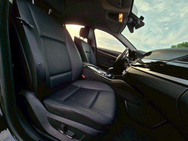 BMW/ 寶馬 520d  第10張相片
