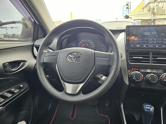 Toyota Vios  第7張相片