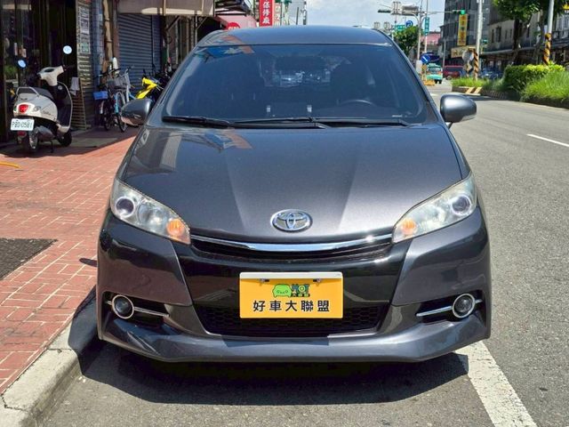 Toyota Wish  第13張相片
