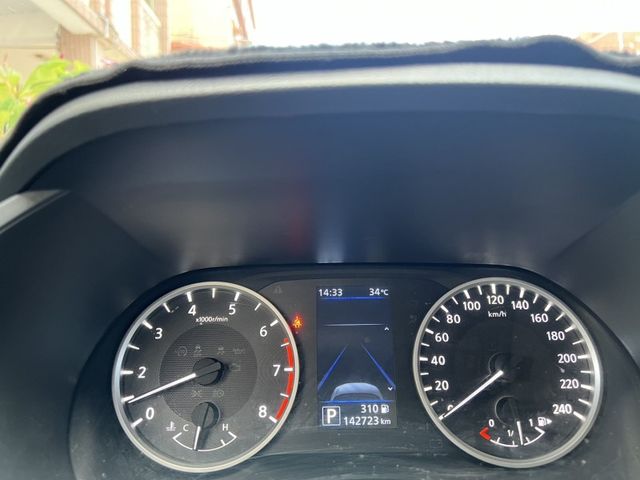 Nissan Sentra  第6張相片