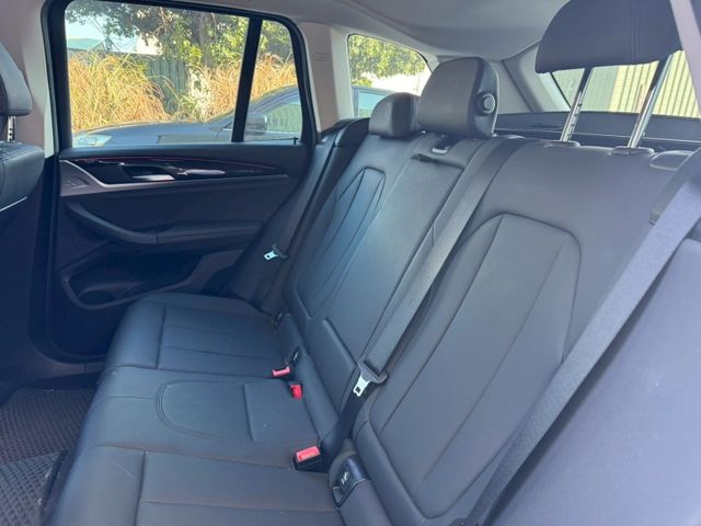 BMW/ 寶馬 X3 SERIES  第5張相片