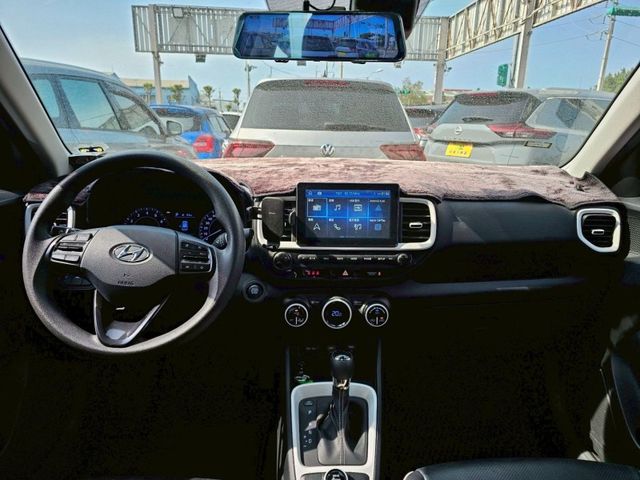 Hyundai Venue  第9張相片