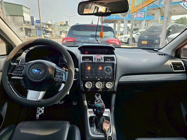 Subaru Levorg  第8張相片