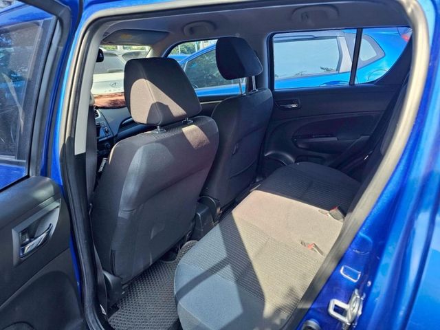Suzuki SWIFT  第9張相片