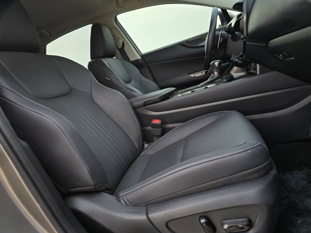 Lexus NX  第9張相片