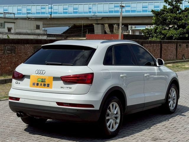 Audi Q3  第3張相片