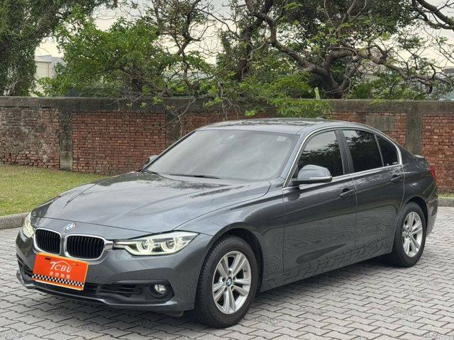 BMW/ 寶馬 318i  第2張相片