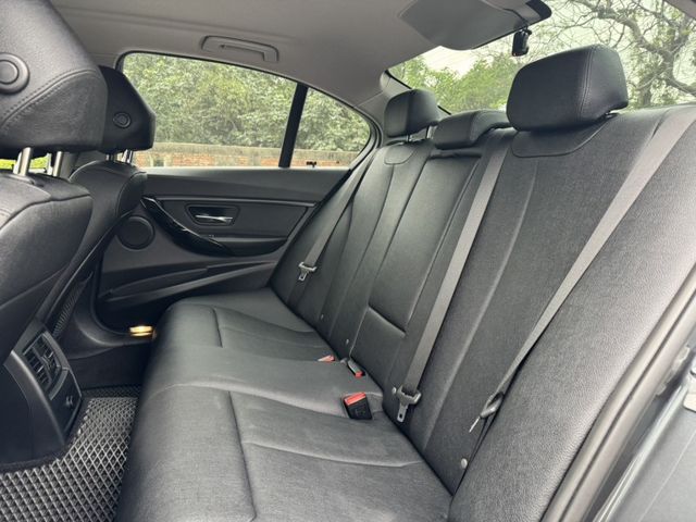 BMW/ 寶馬 318i  第11張相片