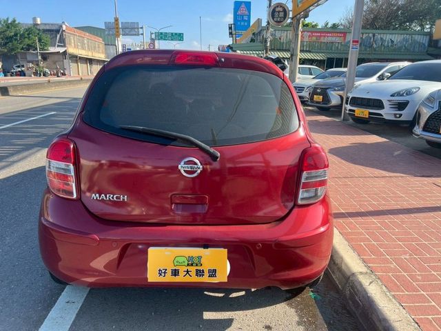 Nissan March  第5張相片