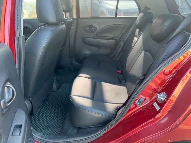 Nissan March  第10張相片