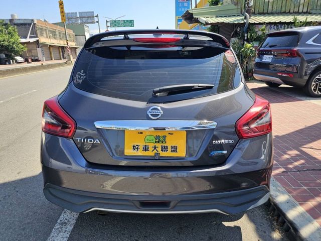 Nissan Tiida  第5張相片