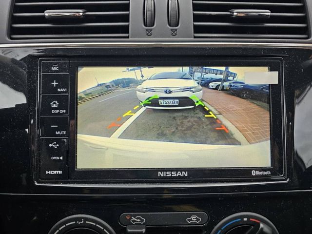 Nissan Tiida  第11張相片