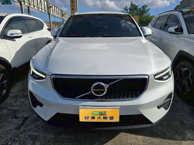 Volvo XC40  第4張相片