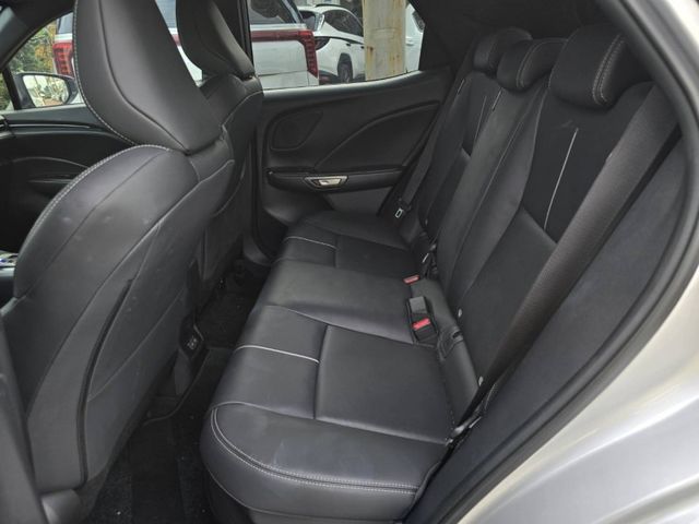 Lexus LBX  第1張相片